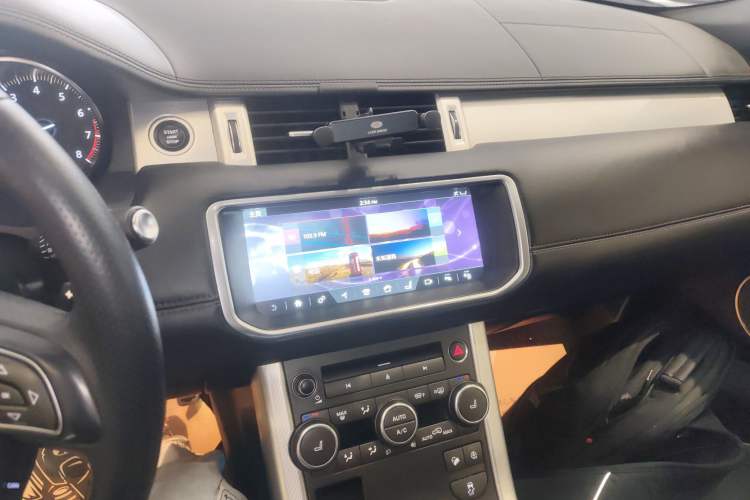 Used Land Rover Range Rover Evoque 2018 240 PS HSE DYNAMIC Convertible
