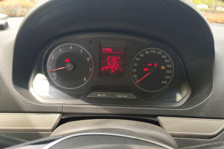 Used Volkswagen Jetta 2017 1.5L Manual Comfort Model Instrument Cluster