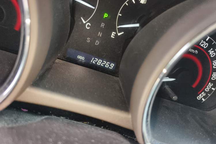 Used Toyota Highlander 2012 2.7L 2WD 5-Seater Elite Edition
