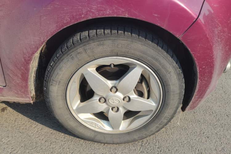 Used JAC Group Yueyue 2012 CROSS 1.0L Luxury Model
