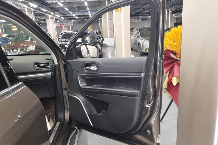 Used Jeep Grand Commander 2018 2.0T Four-Wheel Drive Prestige Edition China V
