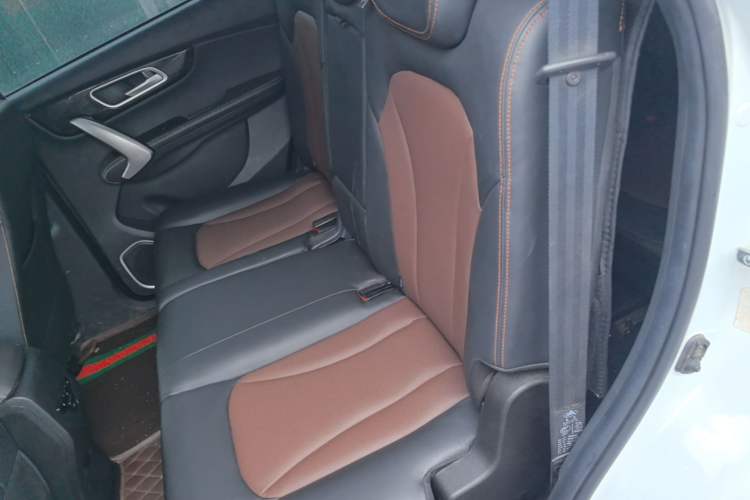 Used SWM X7 2020 2.0L Manual Comfort Version 7 Seats
