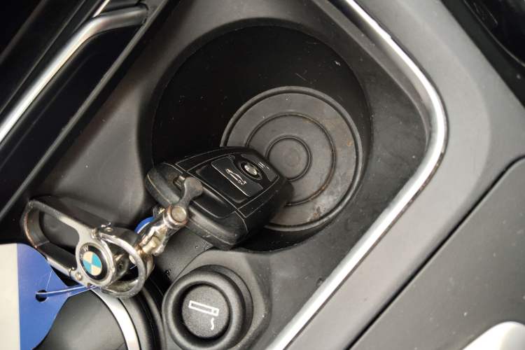 Used BMW 3 Series 2018 320Li Fashion Model
