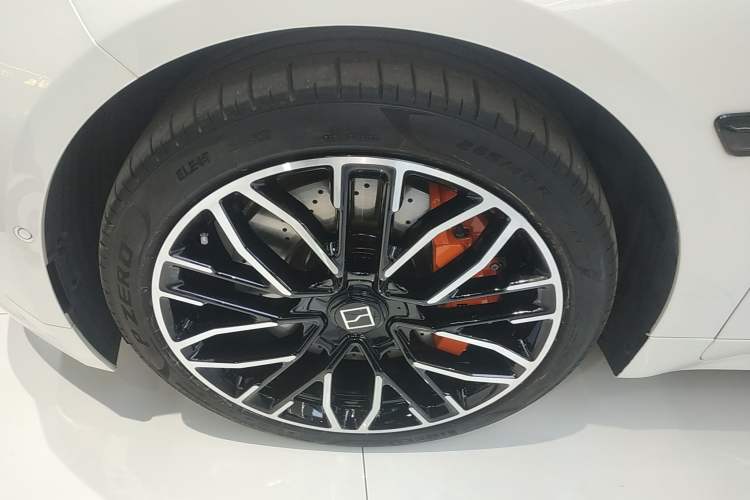 Used Zeekr 001 2024 YOU Edition 100 kWh All-Wheel Drive