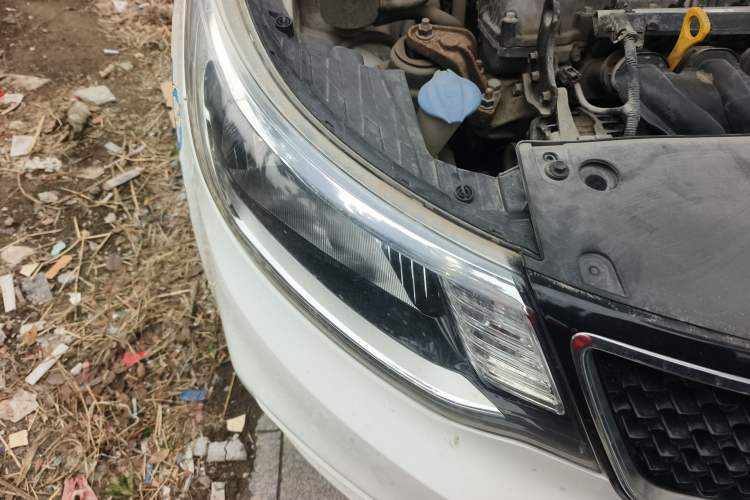 Used Kia K2 2015 Sedan 1.4L Automatic GLS