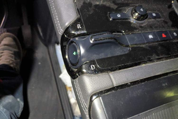 Used Nio ES8 2020 415 km Range 6-Seater Version
