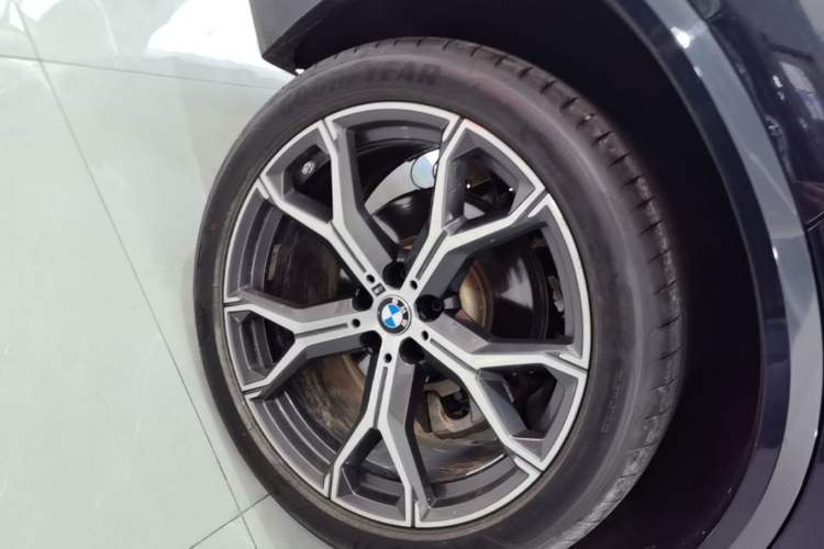 Used BMW X5 2022 Restyled xDrive 40Li M Sport Package