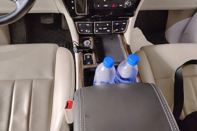 Used GAC Trumpchi M8 2018 320T Luxury Edition
