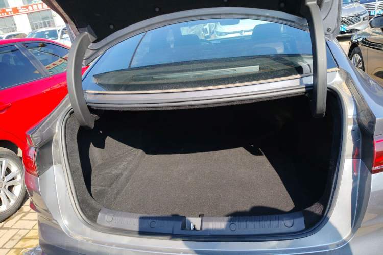 Used BYD Qin L 2024 DM-i 120KM Leading Model