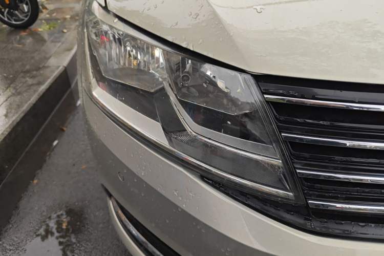 Used Volkswagen Lavida 2017 1.6L Automatic Comfort Edition