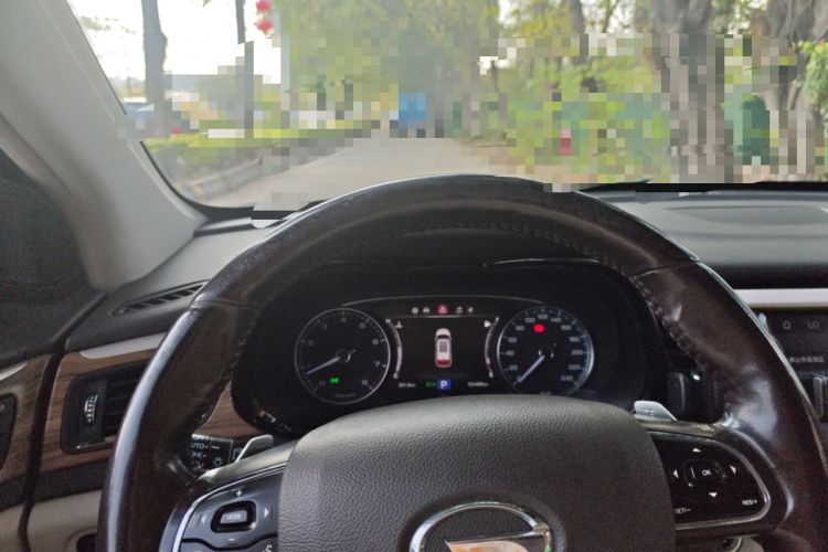 Used GAC Trumpchi GS8 2017 320T Two-Wheel Drive Luxury Smart Connectivity Version (7 Seats)