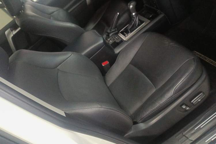 Used Toyota Prado 2018 3.5L Automatic TX-L with Rear-Mounted Spare Tire