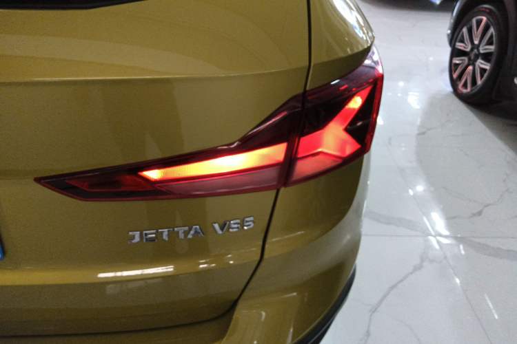 Used Jetta VS5 2020 280TSI Automatic "Thirty and Standing Tall" Edition
