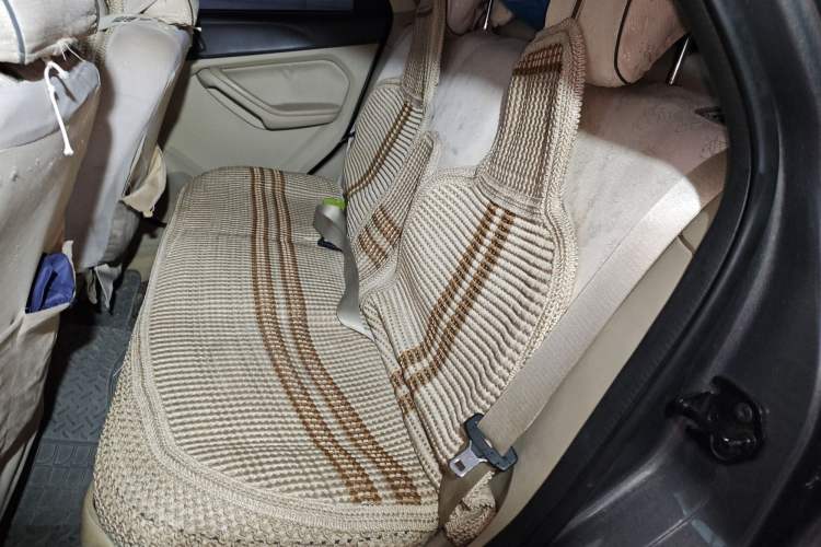 Used Ford Focus 2013 Sedan Classic 1.8L Manual Base Model