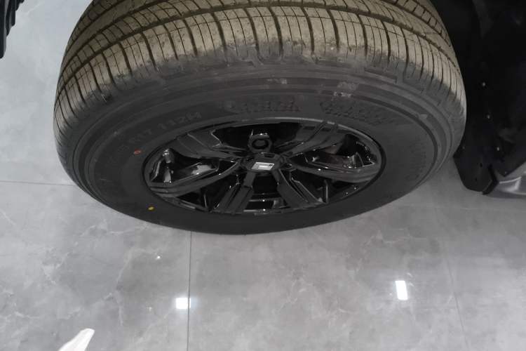 Used Tank 300 2021 Off-Road Edition 2.0T Conqueror Left Front Wheel Hub