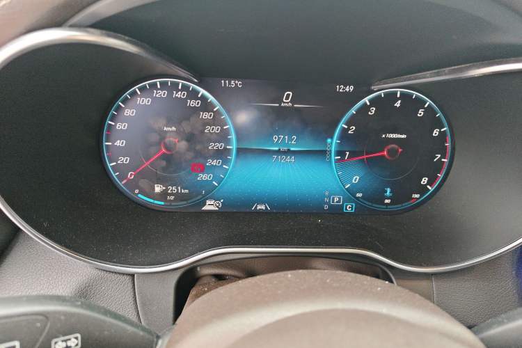 Used Mercedes-Benz GLC 2021 GLC 300 L 4MATIC Dynamic Model