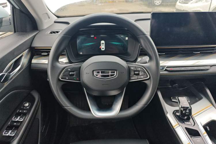 Used Geely Auto Emgrand L HiP 2022 1.5TD-DHT Pro 100KM Super Clean