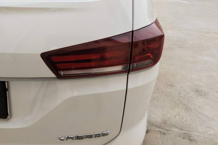 Used Baojun 360 2019 1.5L Automatic Elite Version China VI Right Rear Taillight