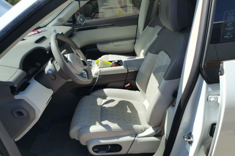 Used Zeekr 7X 2025 75 kWh Rear-Wheel Drive Intelligent Driving Version
