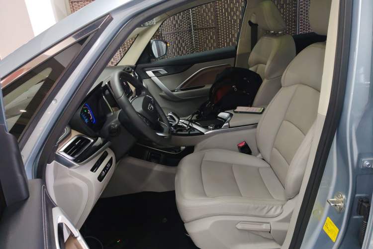 Used Geely Auto Jiajie 2019 1.5TD MHEV DCT Yaoxiang Edition Left Front Seat