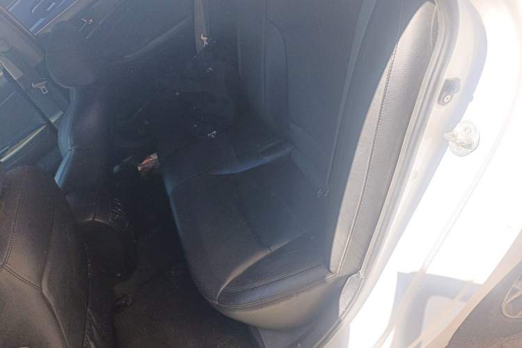 Used Hyundai Sonata 2013 2.0L Automatic Luxury Edition