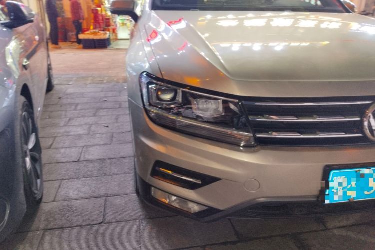 Used Volkswagen Tiguan L 2019 330TSI Automatic Two-Wheel Drive Smart Luxury Version China VI Standard

