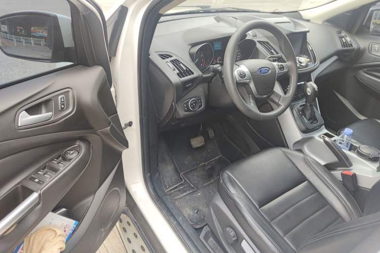 Used Ford Kuga 2015 1.5L GTDi Two-Wheel-Drive Comfort Model