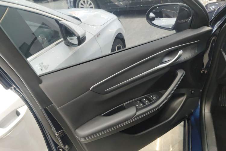 Used BYD Destroyer 05 2024 HONOR Edition DM-i 55KM Luxury Model
