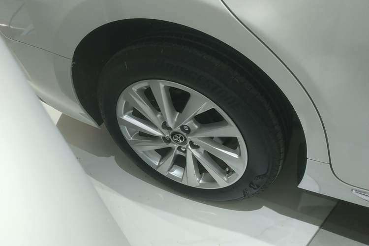 Used Toyota Camry 2023 2.0G Luxury Edition