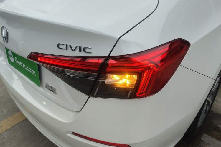 Used Honda Civic 2023 240TURBO CVT Dynamic Edition
