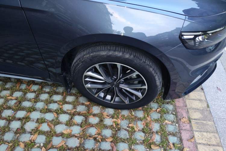 Used Geely Auto Preface 2023 2.0TD Luxury Version
