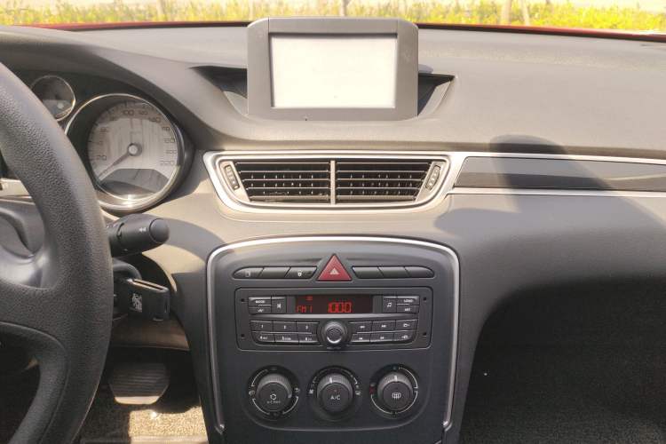 Used Peugeot 308 2014 Enjoy Edition Classic 1.6L Automatic Premium Model
