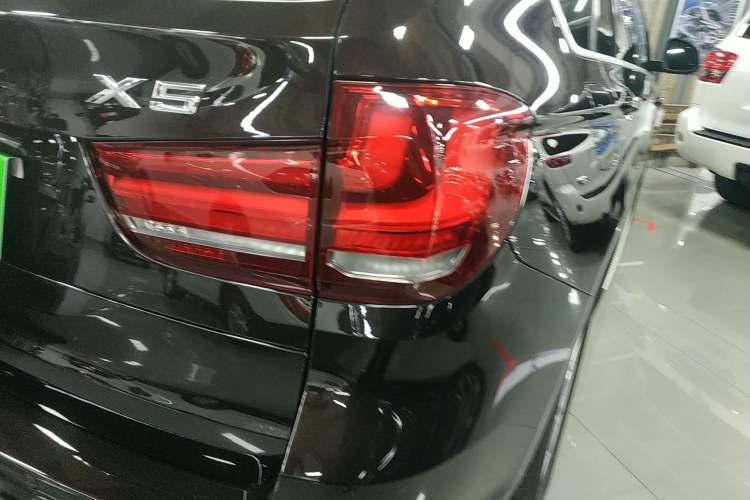Used BMW X5 2018 xDrive35i M Sport Edition Right Rear Taillight