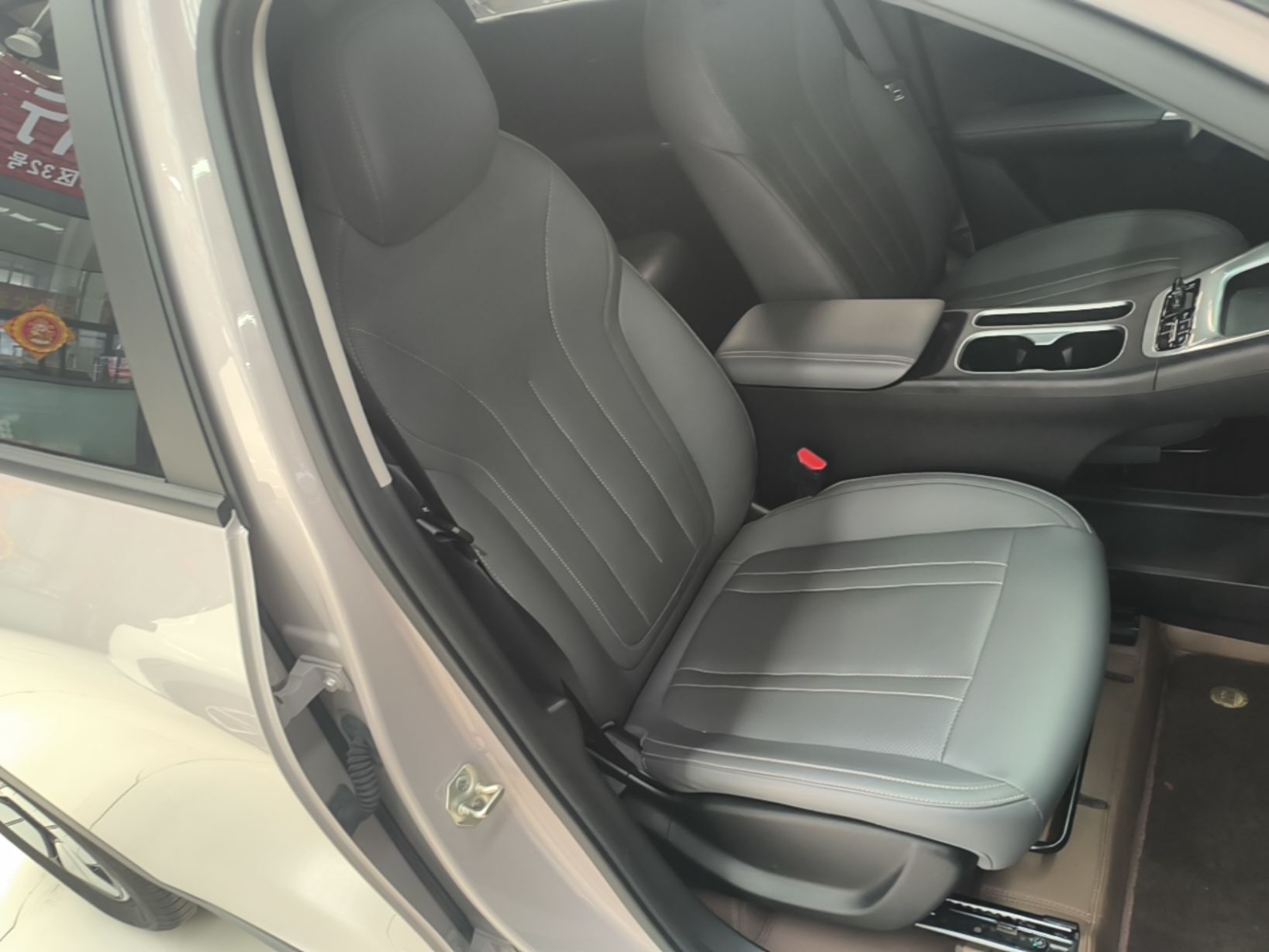 Geely Galaxy Geome 2026 Model 410km Carefree Edition — снимка 19