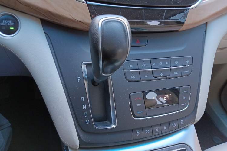 Used Buick GL8 2018 ES 28T Comfort Model China VI Standard
