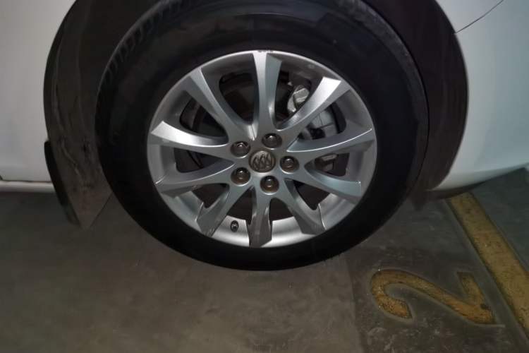 Used Buick GT 2014 XT 1.6L Automatic Fashion Edition