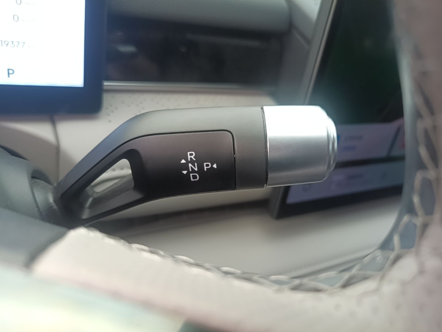 Geely Galaxy 8 2025 130km EM-P Starship Edition — снимка 16