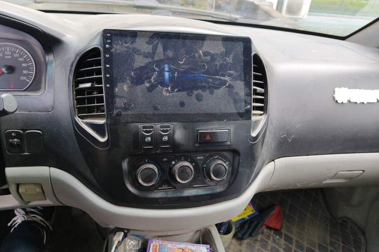 Used FORTHING Lingzhi 2018 M3 1.5L 5-Seat Base Model Audio And AC Panel