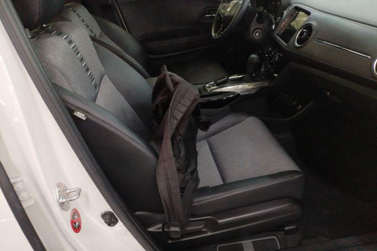 Used Honda XR-V 2020 1.5L CVT Comfort Version Right Front Seat