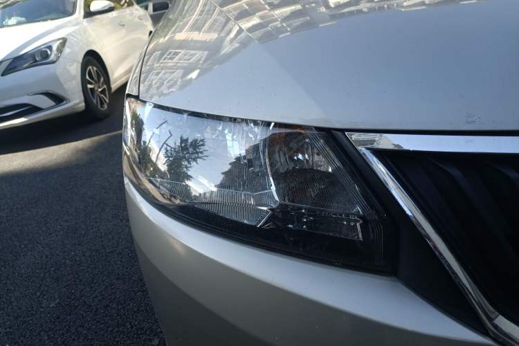 Used Skoda Rapid 2015 1.4L Manual Enjoyment Model