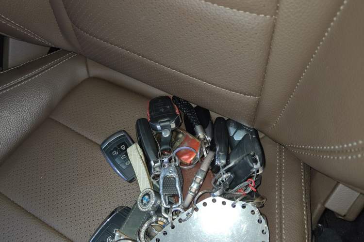 Used Mercedes-Benz E-Class 2023 Restyled E 260 L Sport Edition Interior 1