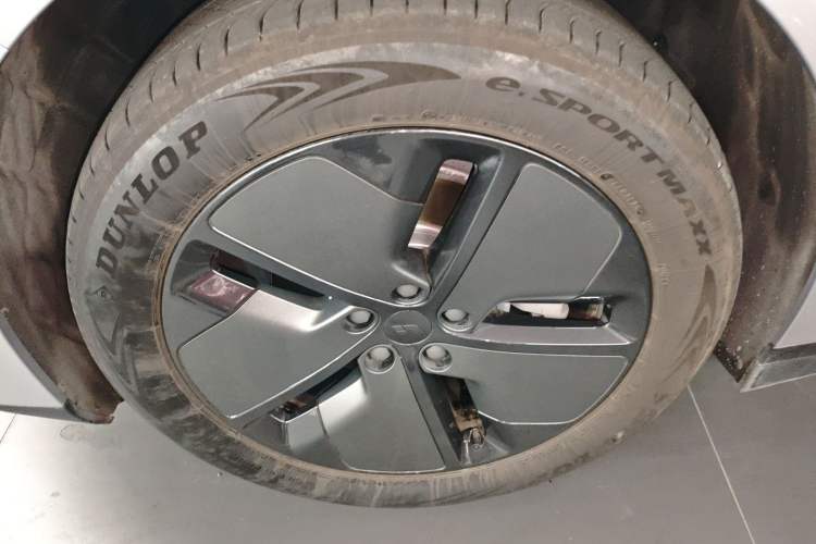 Used Li Auto Li Auto i6 2025 Model Two-Wheel-Drive Standard Type