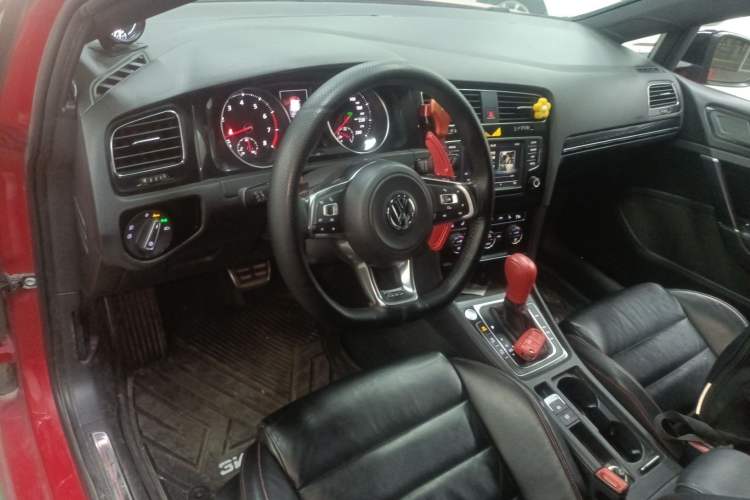 Used Volkswagen Golf GTI 2016 2.0 TSI GTI