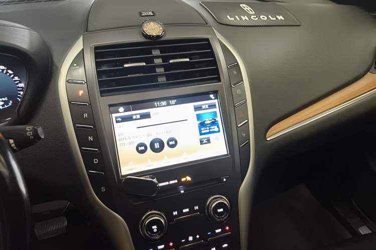 Used Lincoln MKC 2018 2.0T Four-Wheel Drive Zunya Edition