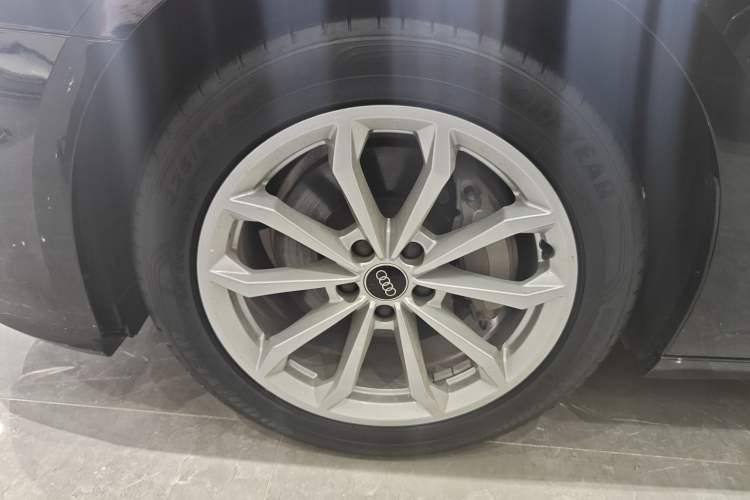 Used Audi A6L 2023 40 TFSI Luxury Prestige Edition
