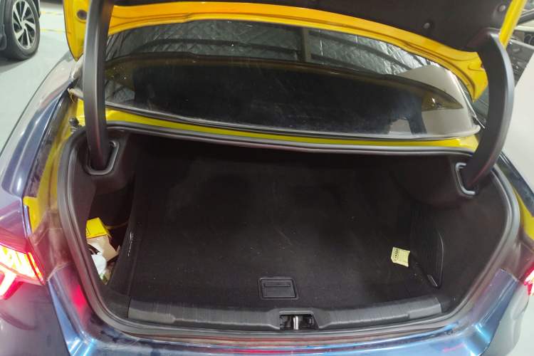 Used Lynk & Co 03 2021 03+ 2.0TD Automatic Wind-Chasing Edition
