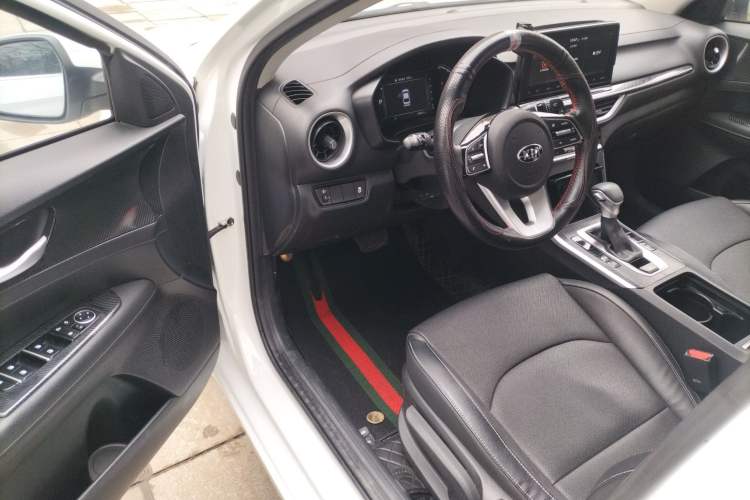 Used Kia K3 2019 1.5L CVT Smart Connectivity Version
