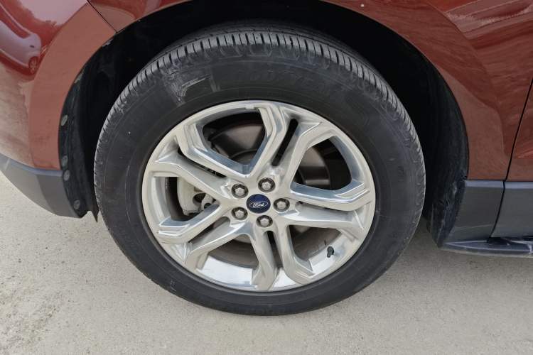 Used Ford Edge 2016 EcoBoost 245 Two-Wheel-Drive Titanium 7-Seater