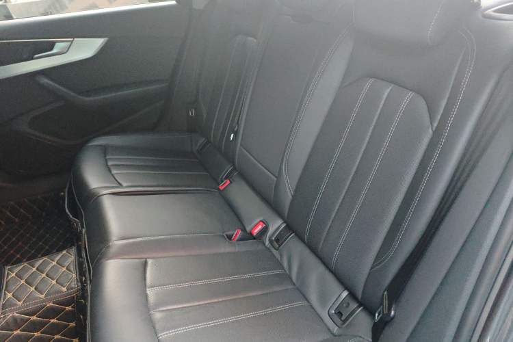 Used Audi A4L 2022 40 TFSI Fashion Dynamic Model