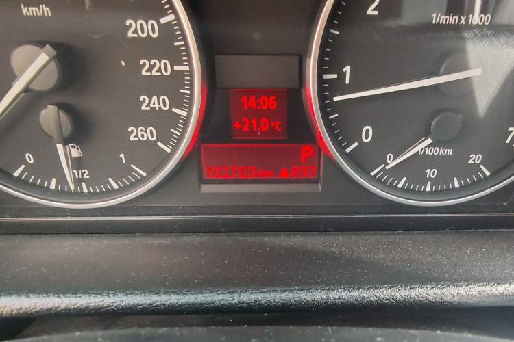 Used BMW X1 2013 sDrive18i Fashion Model